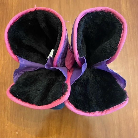 Kamik snow bug boots - Picture 3 of 3